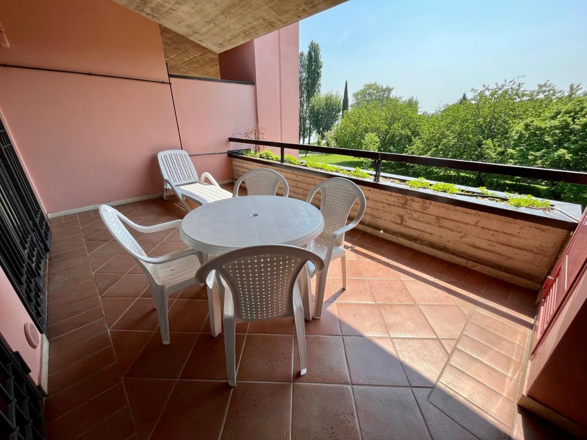 Residence Virgilio ซีร์มิโอเน ภายนอก รูปภาพ